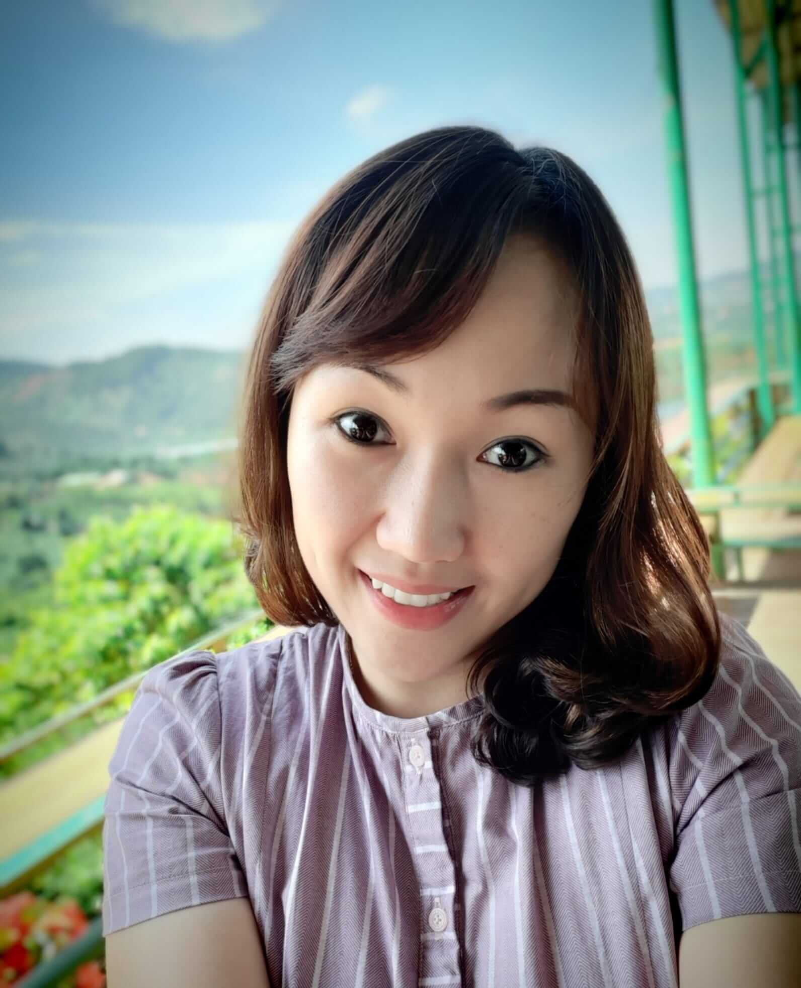 Chị Linh